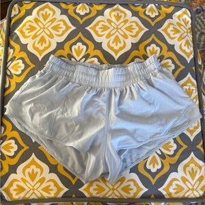 Lululemon Hotty Hot Shorts 2.5